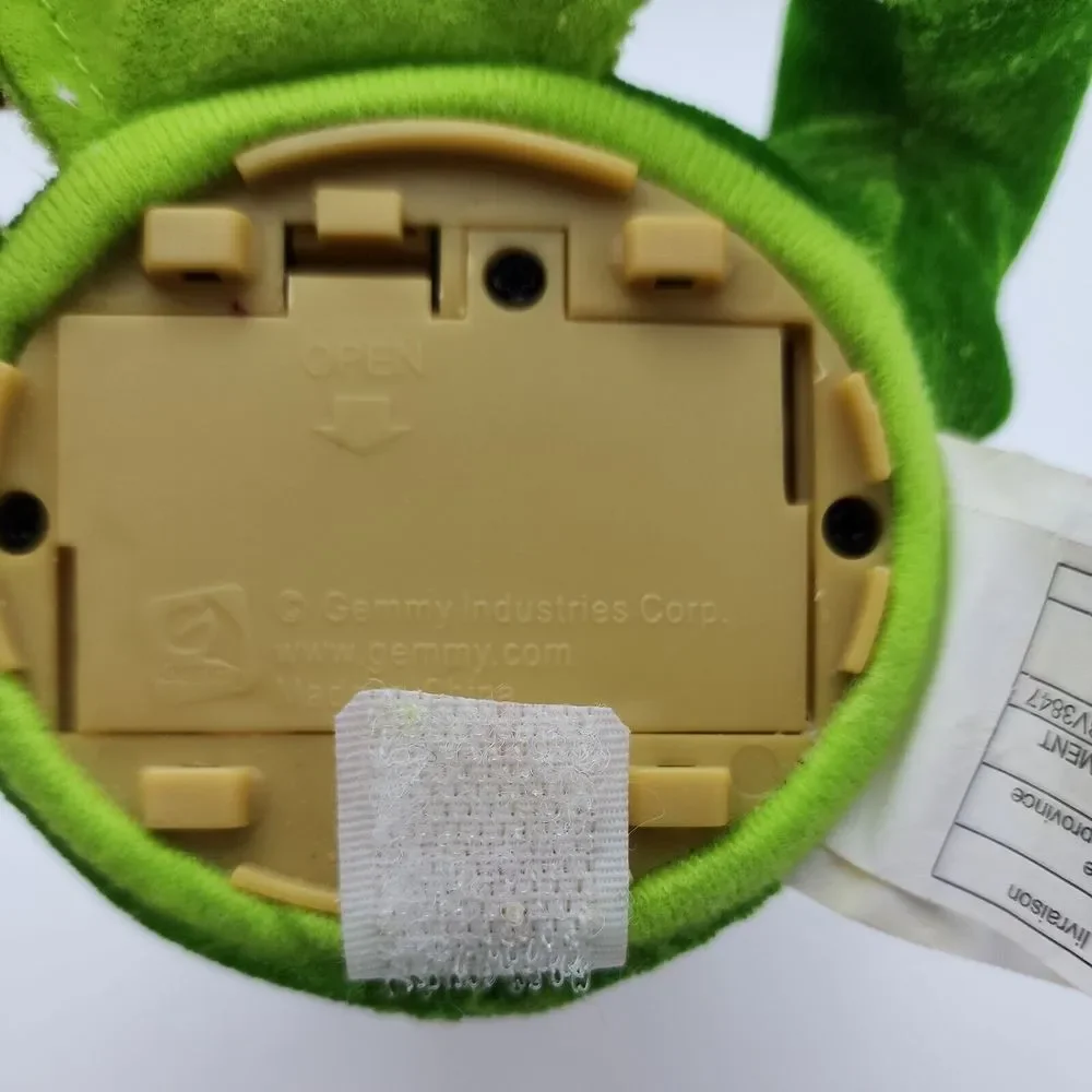 Vintage Gemmy Frogz Rock It Dancing Animated Carol Frog Sings‎ 